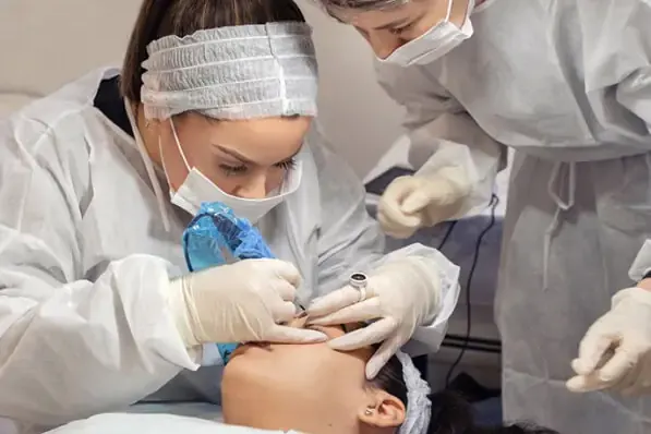 Nadia Afanaseva performing permanent makeup at the Soulu studio in Edgewater, New Jersey