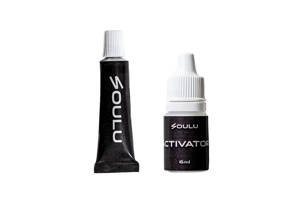 Soulu Eyebrow Tint tube and activator for tinting eyebrows at home